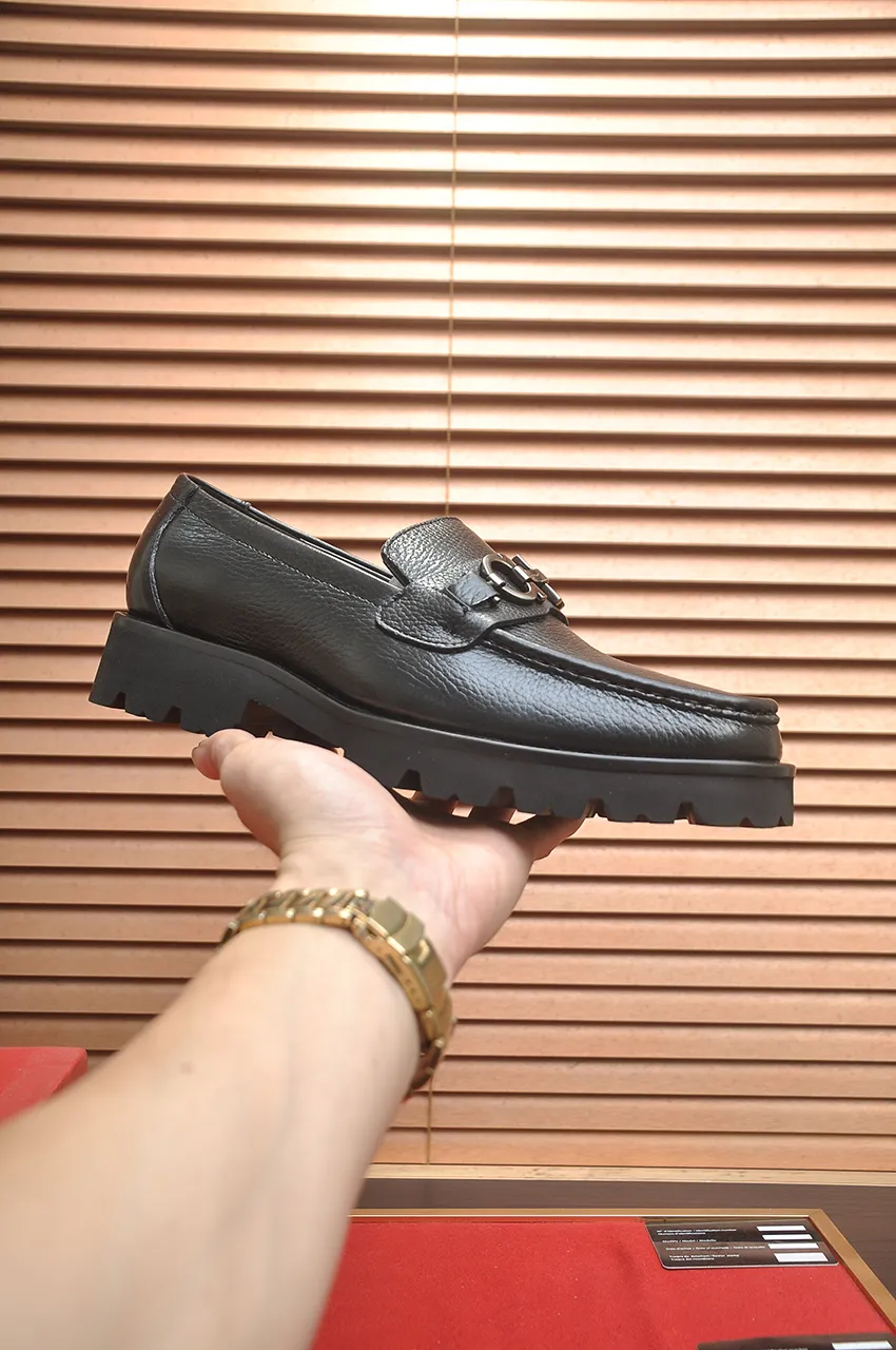 Men's shoes 💰500💶[Ferragamo/Ferragamo] The latest model in the counter. Original imported high-quality cowhide with open edges + imported 🐂 water-dyed cowhide lining + original luxury metal buckle + original combined outsole. Comparison without pressure 38--45 (45 is custom-made and cannot be returned or exchanged)